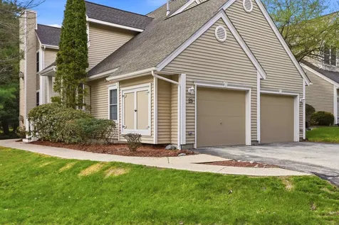 23 Bourne Drive Bedford NH 03110