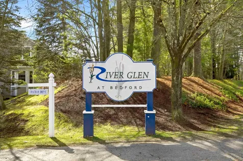 23 Bourne Drive Bedford NH 03110