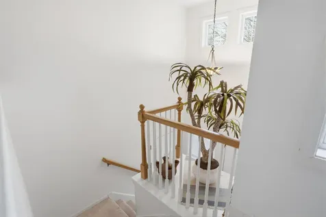 23 Bourne Drive Bedford NH 03110