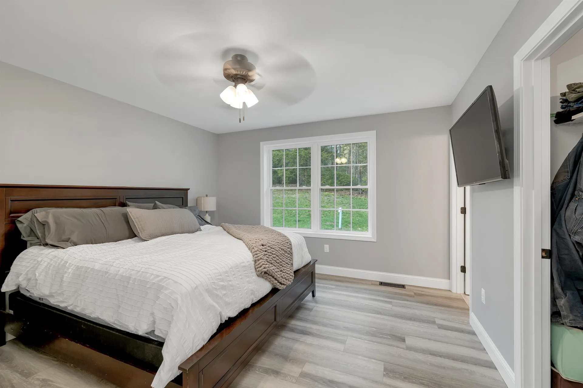 123 Parade Road Barnstead NH 03218
