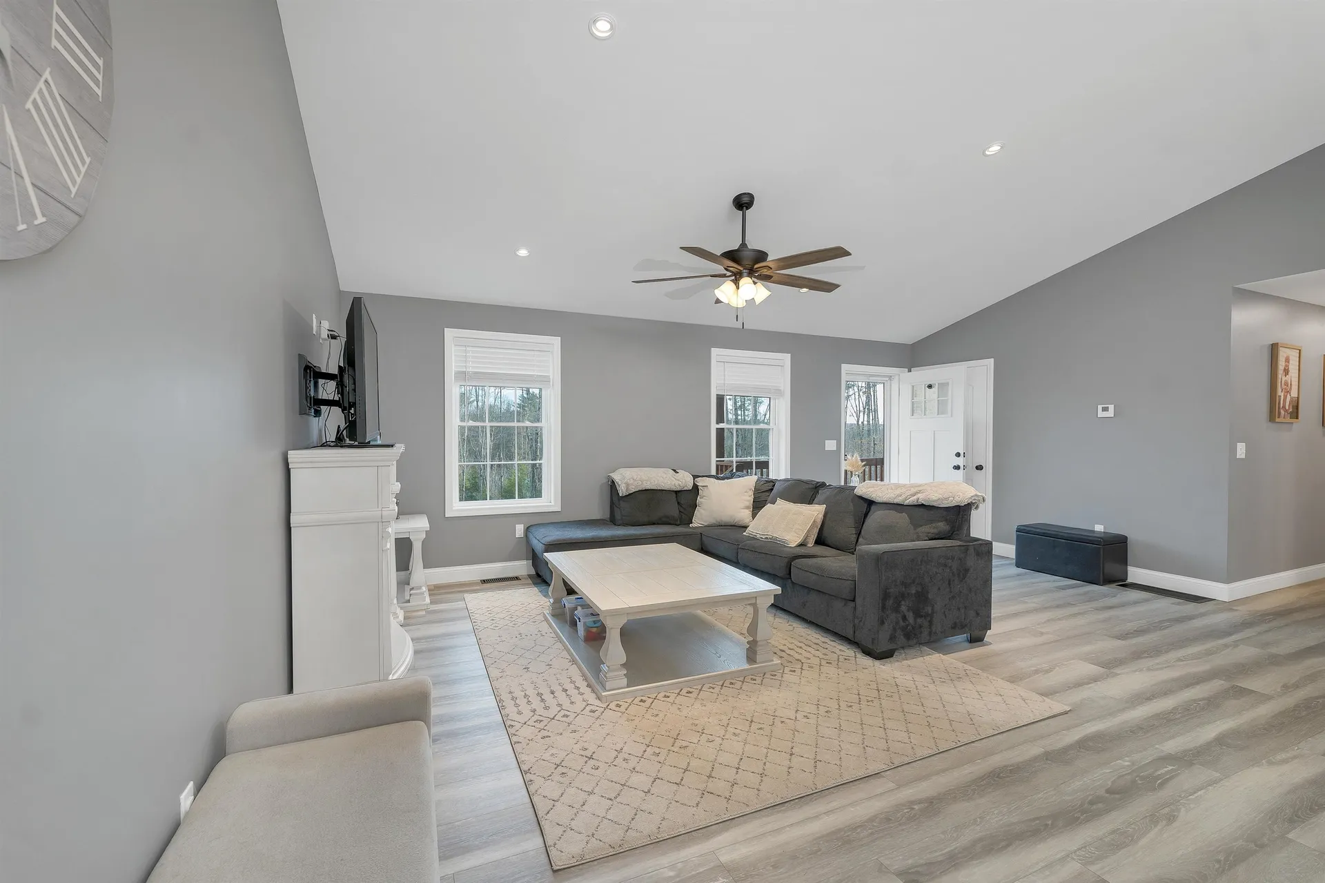 123 Parade Road Barnstead NH 03218