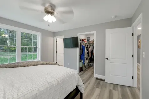 123 Parade Road Barnstead NH 03218