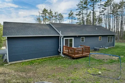 123 Parade Road Barnstead NH 03218