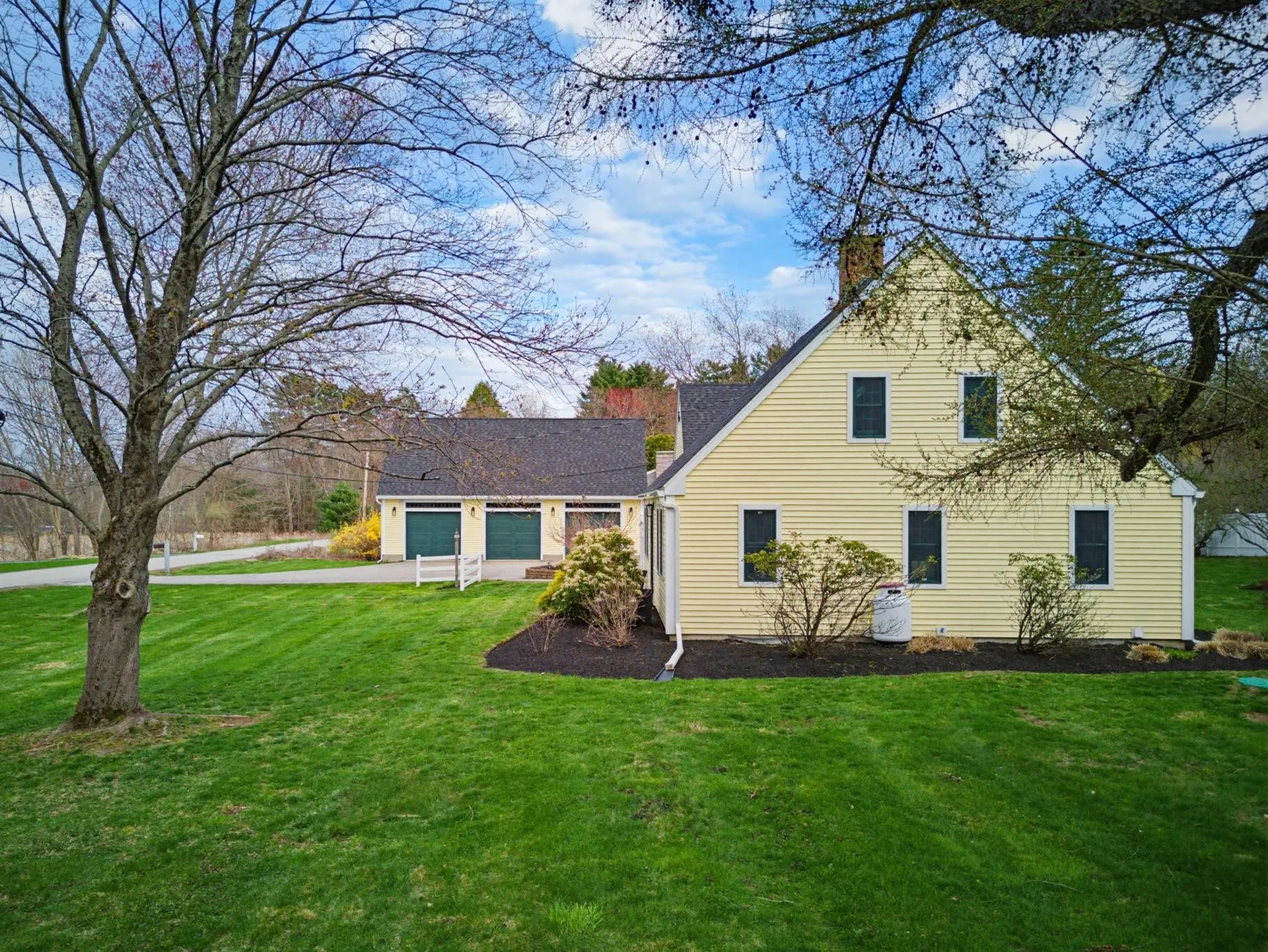 6 Fifield Lane Stratham NH 03885