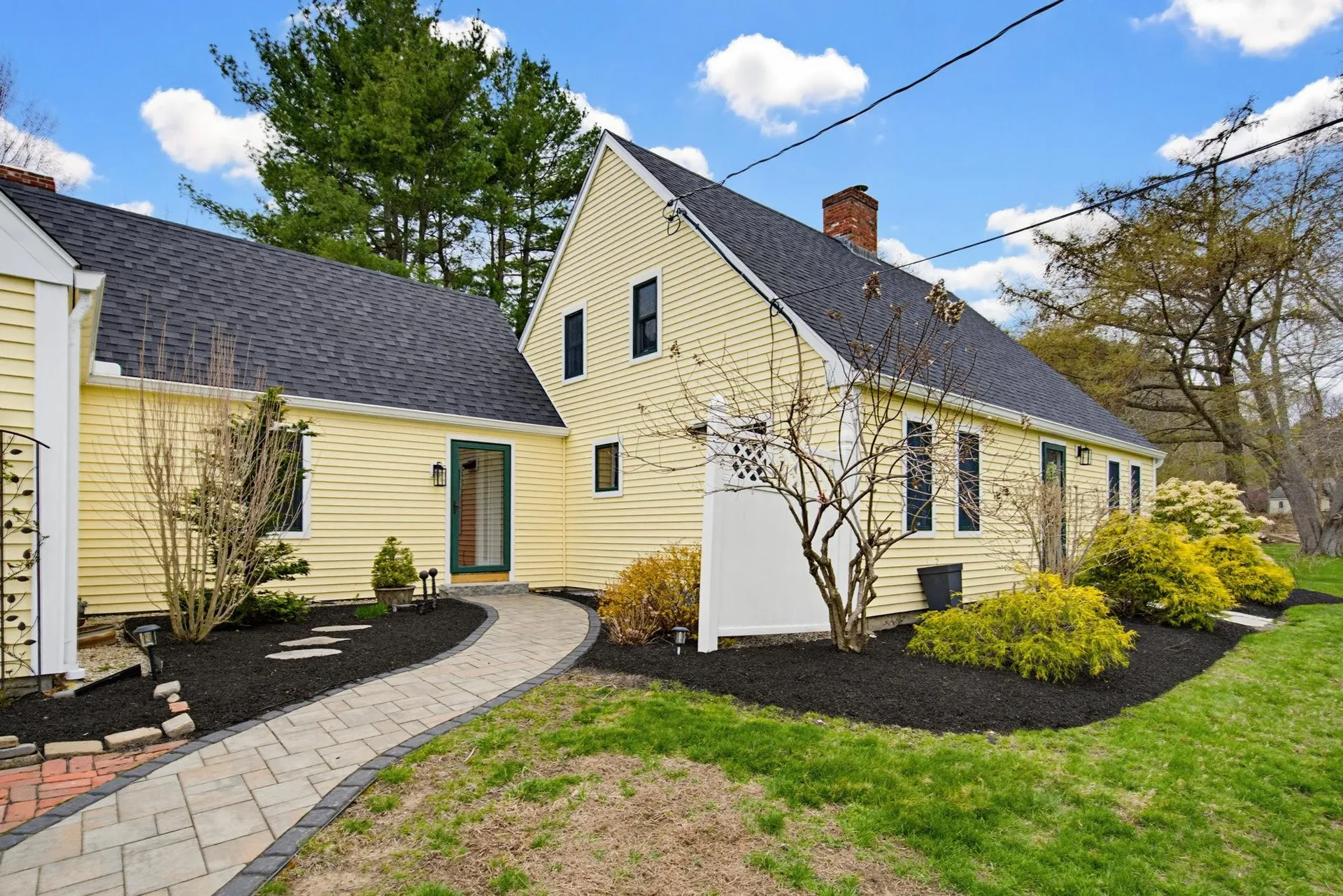 6 Fifield Lane Stratham NH 03885