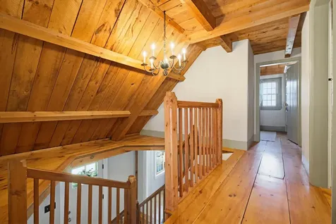 6 Fifield Lane Stratham NH 03885