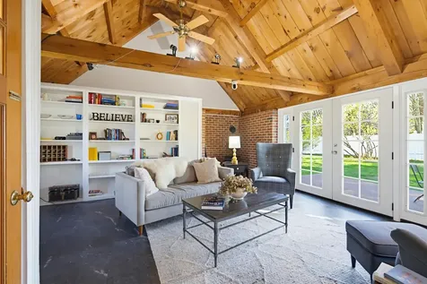 6 Fifield Lane Stratham NH 03885