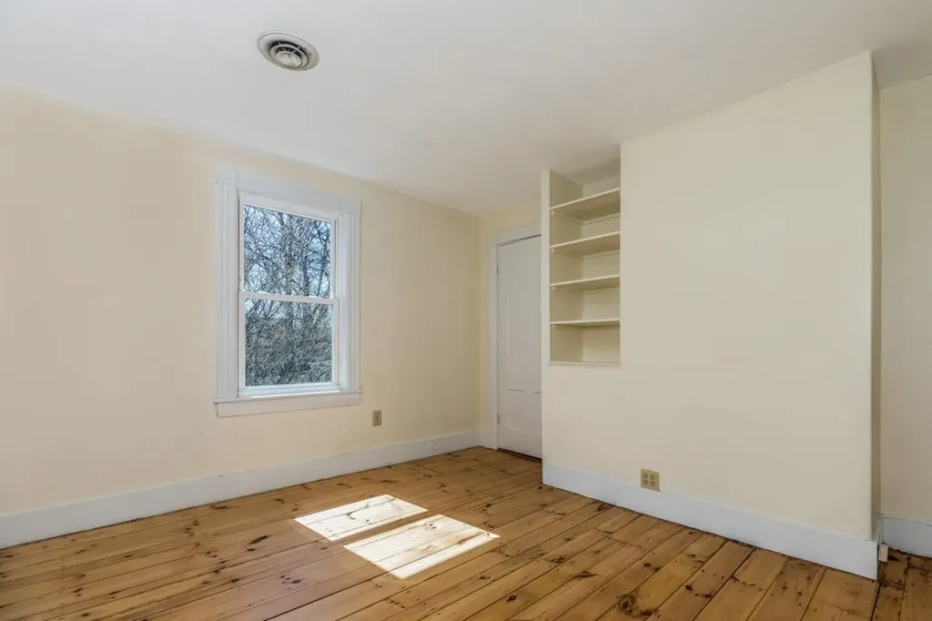 23 Gill Street Exeter NH 03833