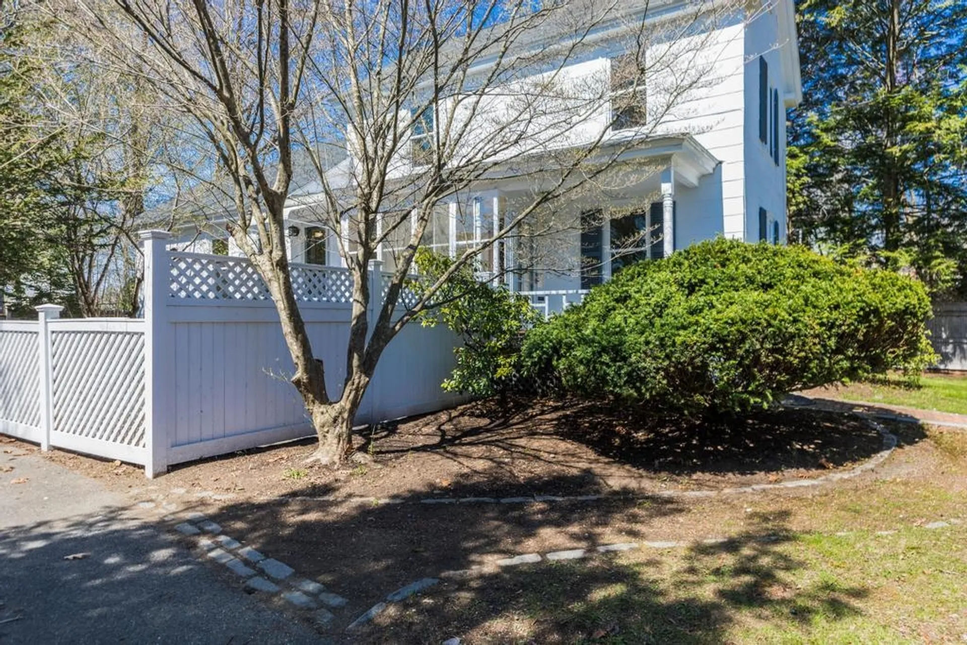 23 Gill Street Exeter NH 03833