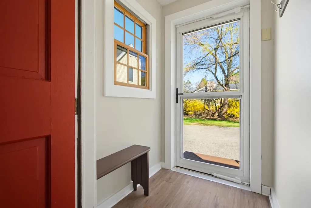 6 Fifield Lane Stratham NH 03885