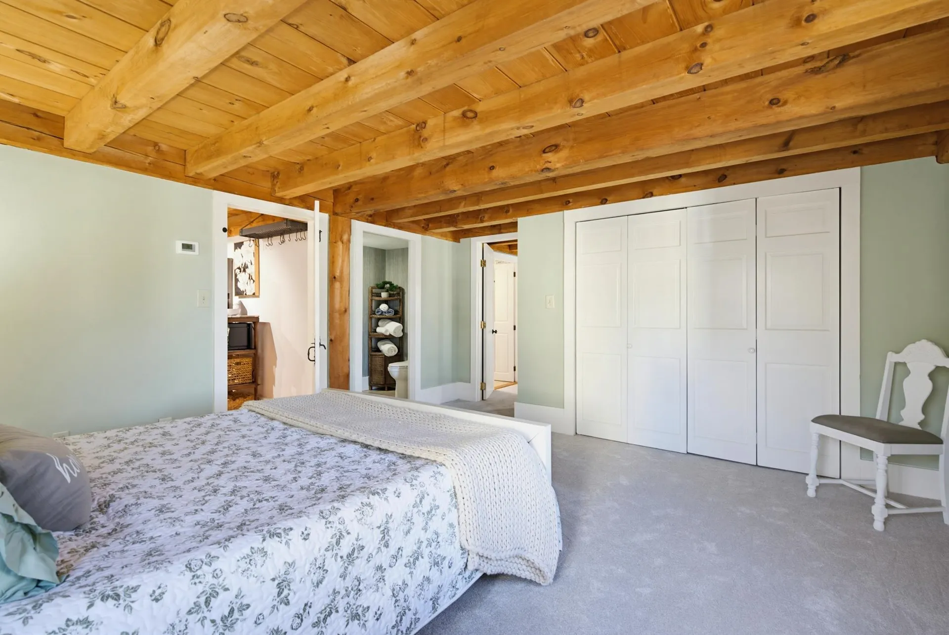 6 Fifield Lane Stratham NH 03885