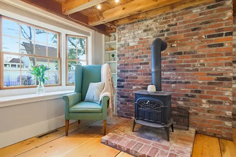 6 Fifield Lane Stratham NH 03885