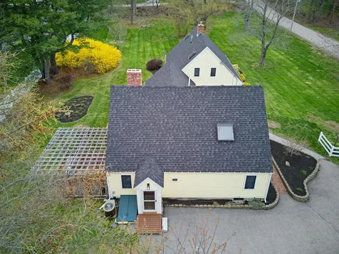 6 Fifield Lane Stratham NH 03885