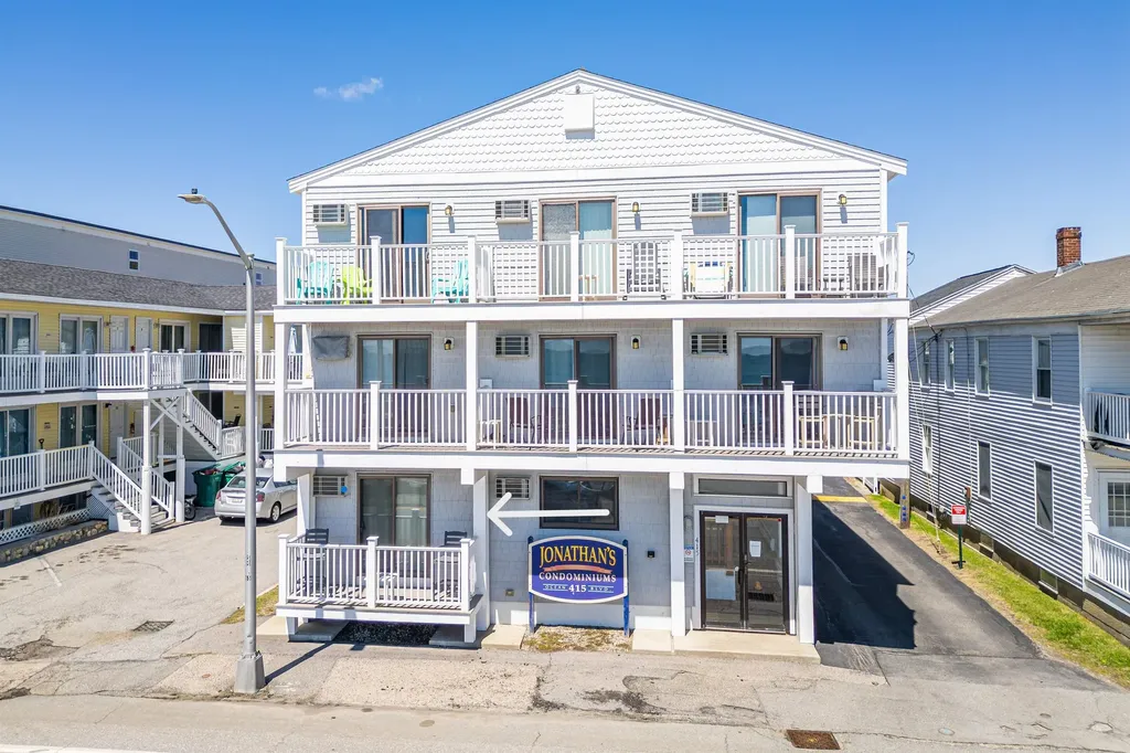 415 Ocean Boulevard Hampton NH 03842