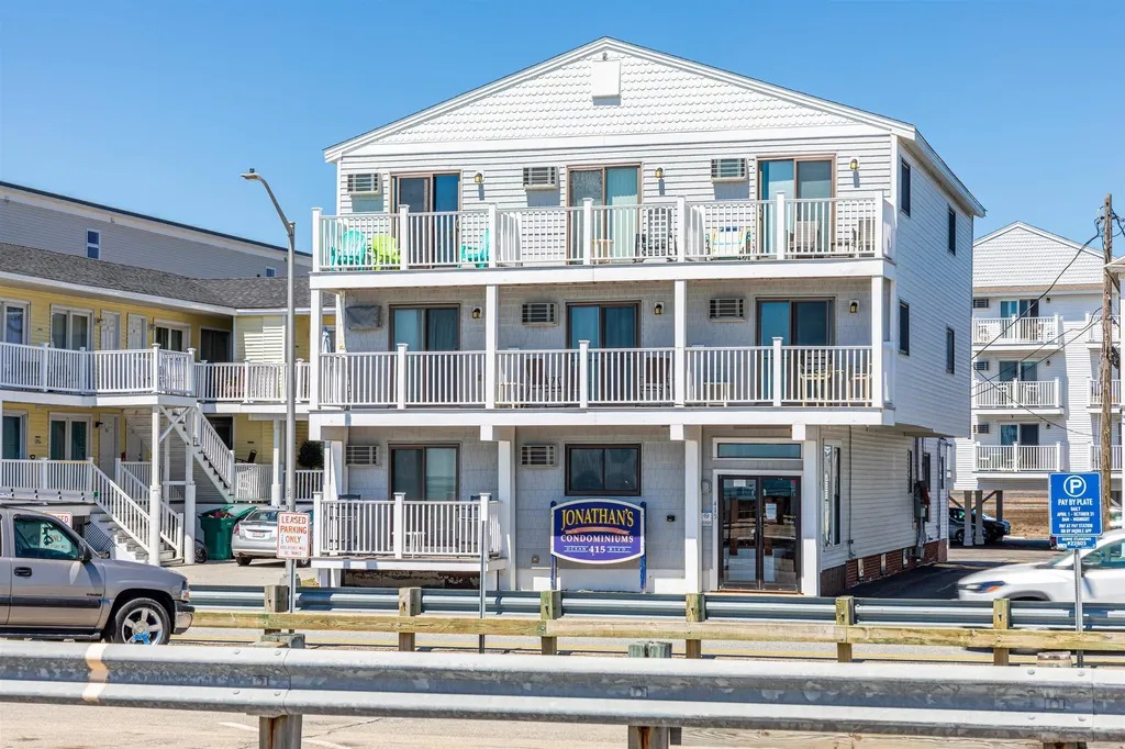 415 Ocean Boulevard Hampton NH 03842