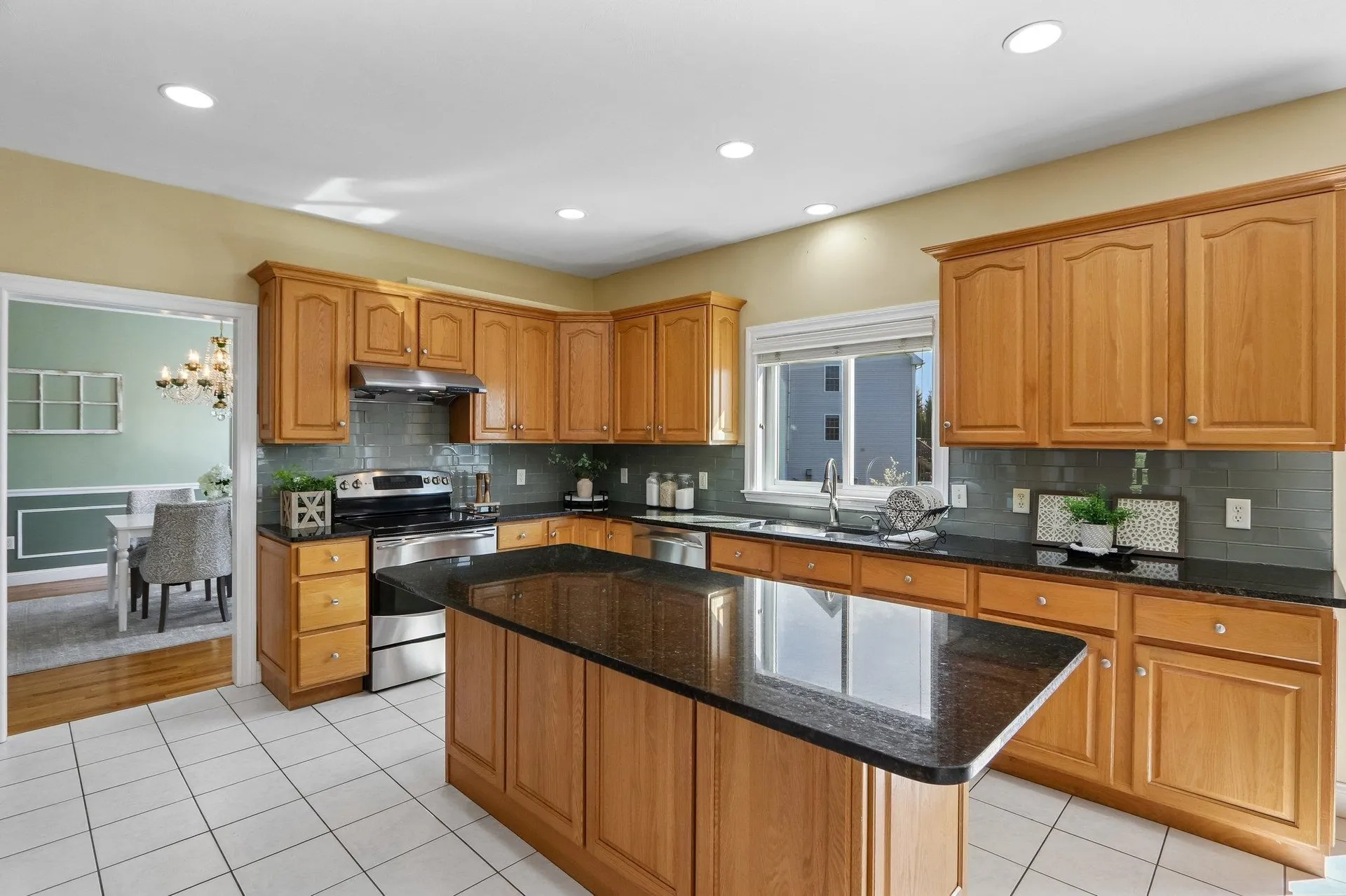 1 Squire Armour Road Windham NH 03087