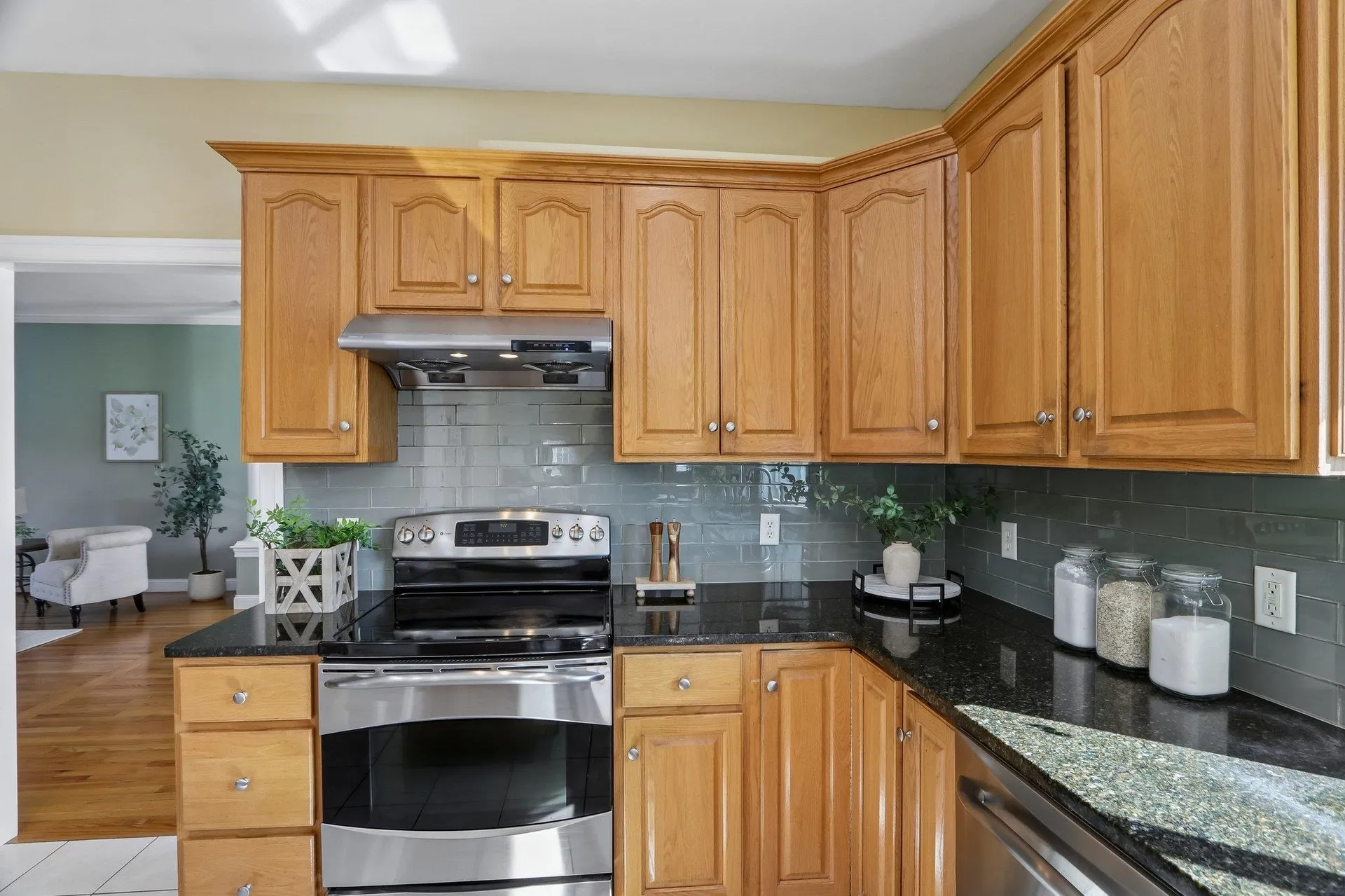 1 Squire Armour Road Windham NH 03087