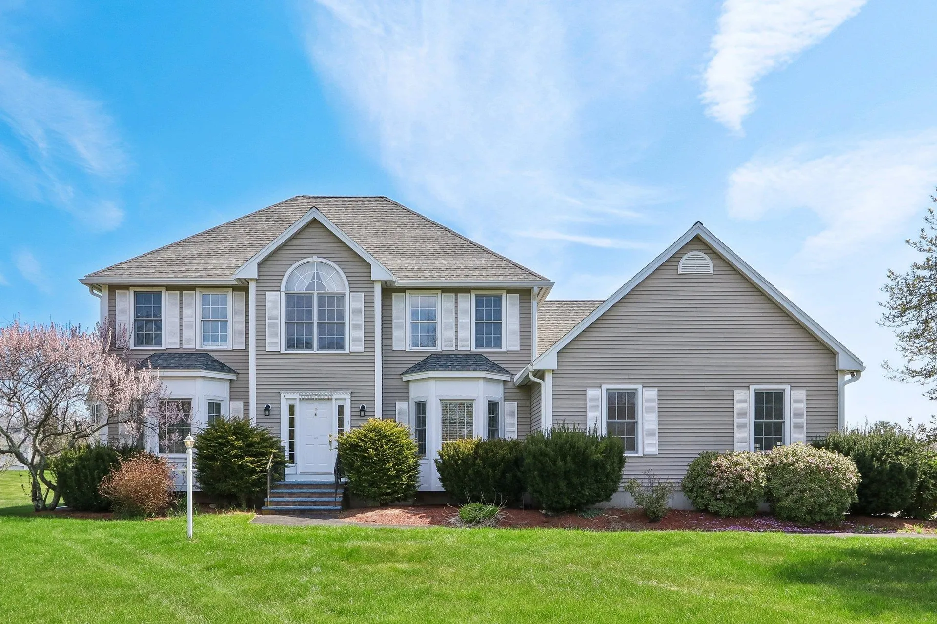 1 Squire Armour Road Windham NH 03087
