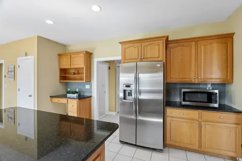 1 Squire Armour Road Windham NH 03087