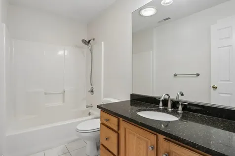 1 Squire Armour Road Windham NH 03087
