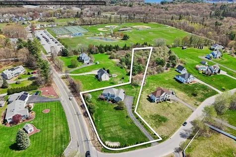 1 Squire Armour Road Windham NH 03087