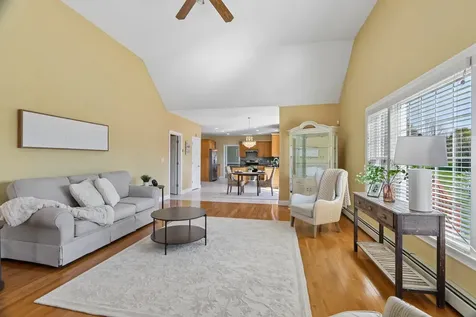 1 Squire Armour Road Windham NH 03087