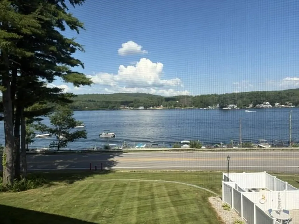883 Weirs Boulevard Laconia NH 03246