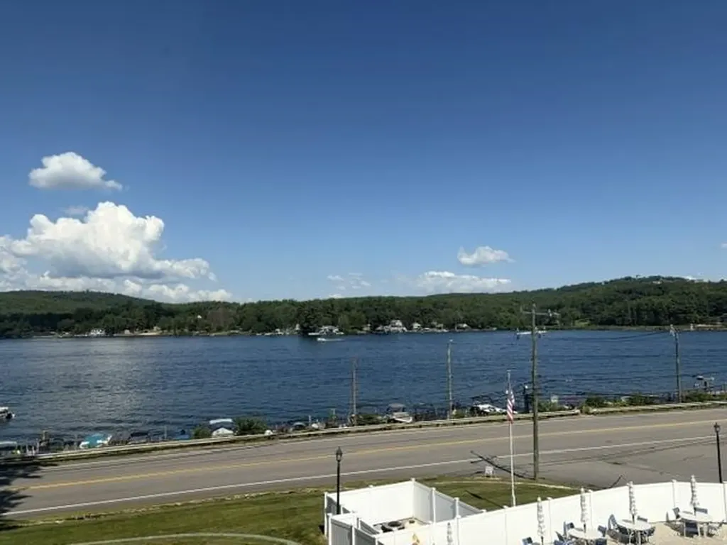 883 Weirs Boulevard Laconia NH 03246