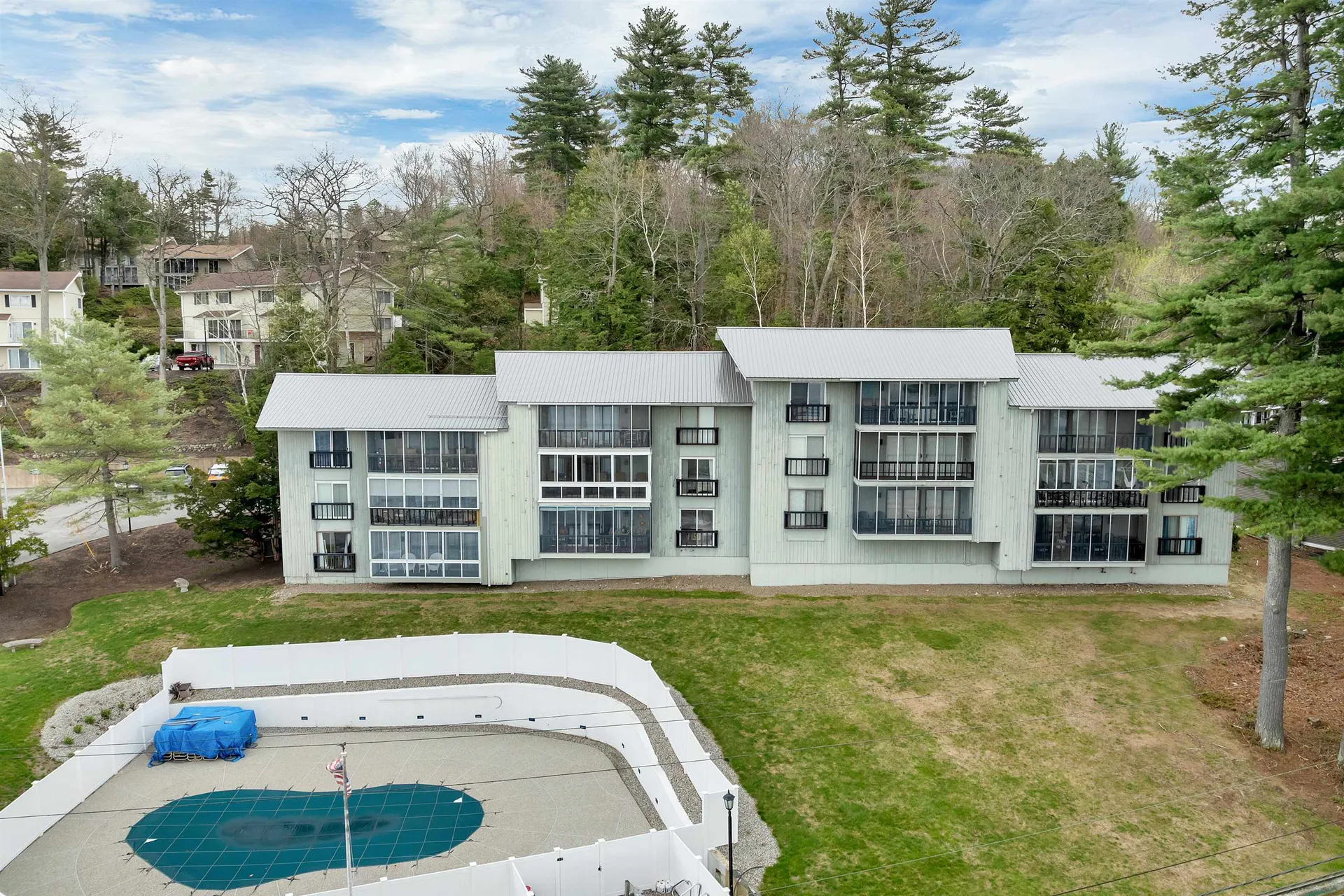 883 Weirs Boulevard Laconia NH 03246