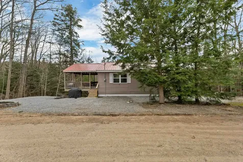 20 Brook Avenue Gilmanton NH 03237