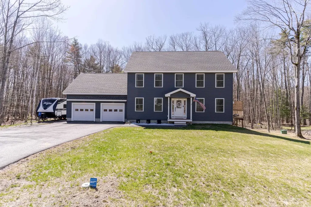 32 Haflinger Lane Berwick ME 03901