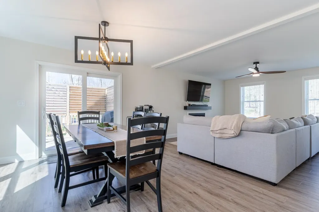 32 Haflinger Lane Berwick ME 03901