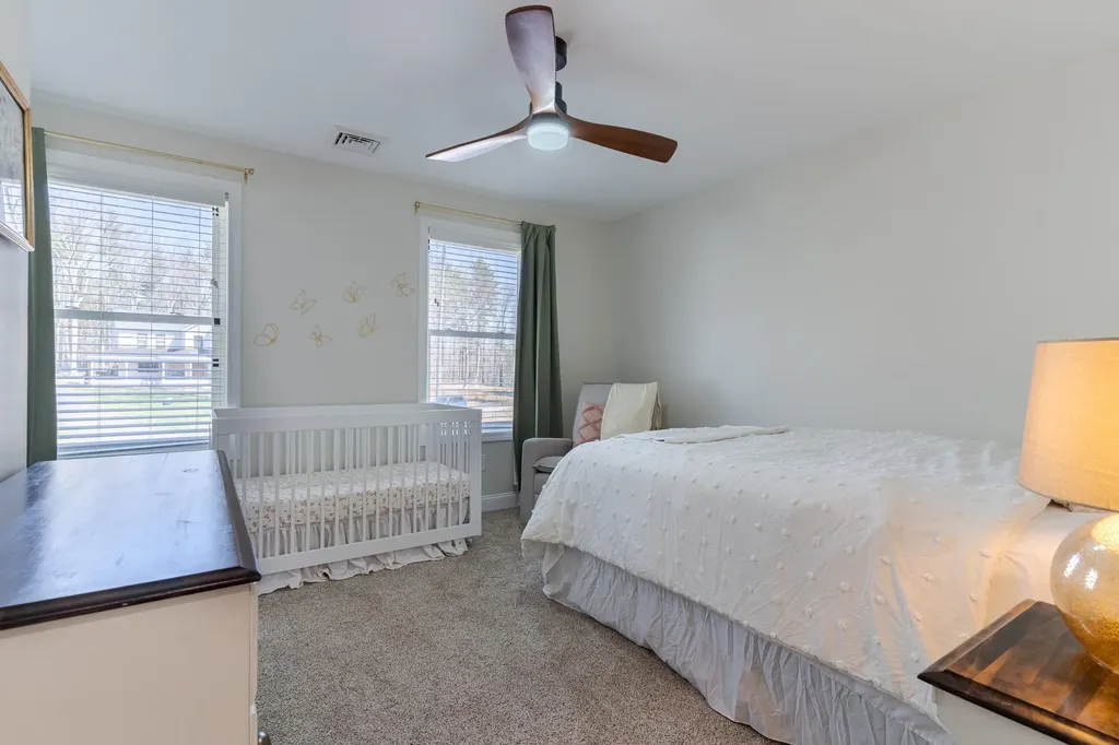 32 Haflinger Lane Berwick ME 03901