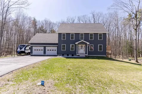 32 Haflinger Lane Berwick ME 03901