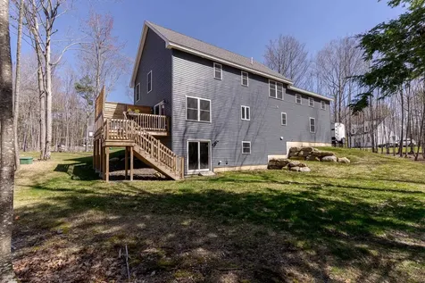 32 Haflinger Lane Berwick ME 03901