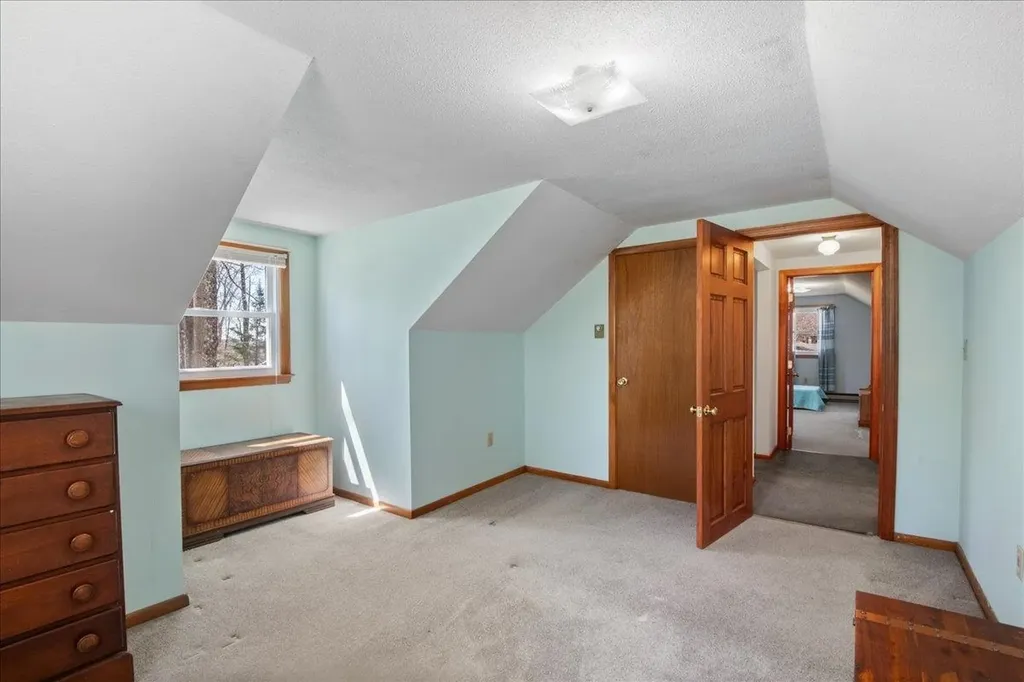 29 Hilltop Court Colchester VT 05446