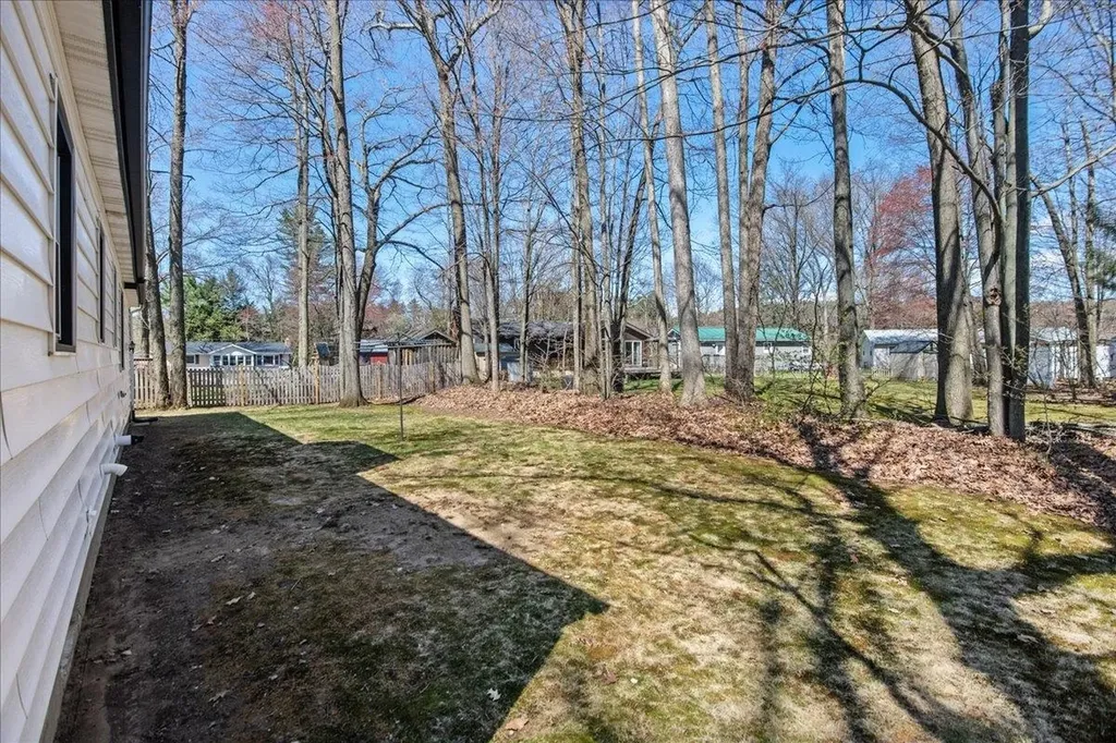 29 Hilltop Court Colchester VT 05446