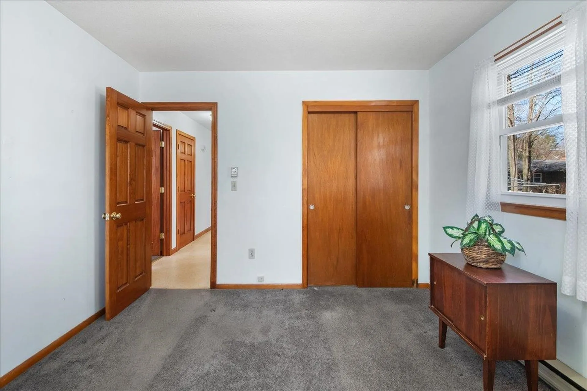29 Hilltop Court Colchester VT 05446