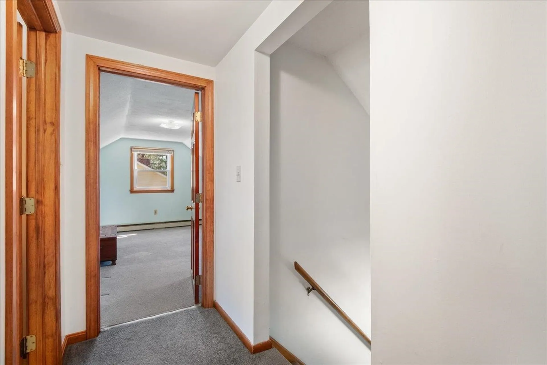 29 Hilltop Court Colchester VT 05446