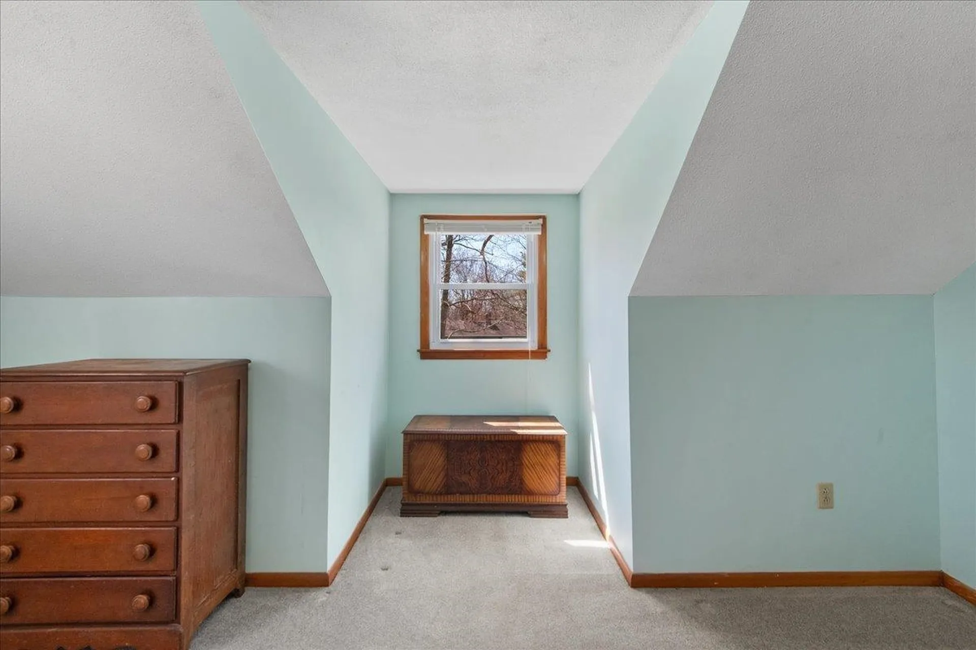 29 Hilltop Court Colchester VT 05446