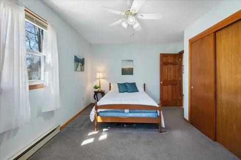 29 Hilltop Court Colchester VT 05446