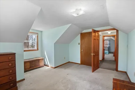 29 Hilltop Court Colchester VT 05446