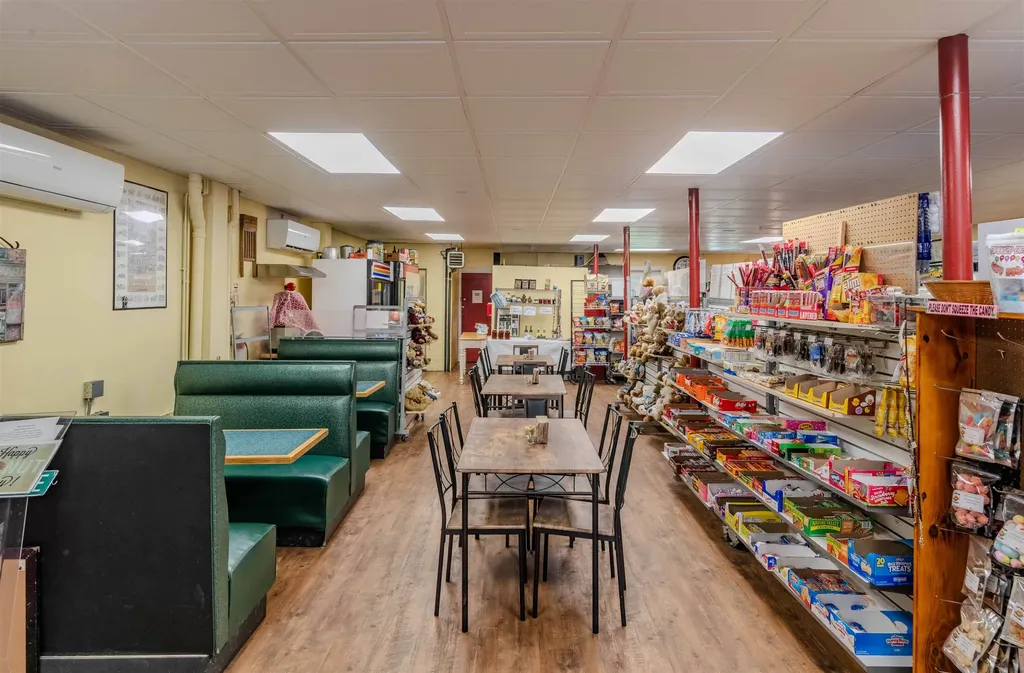 4991 Main Street Newbury VT 05051
