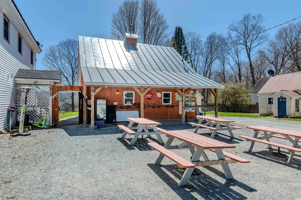 4991 Main Street Newbury VT 05051