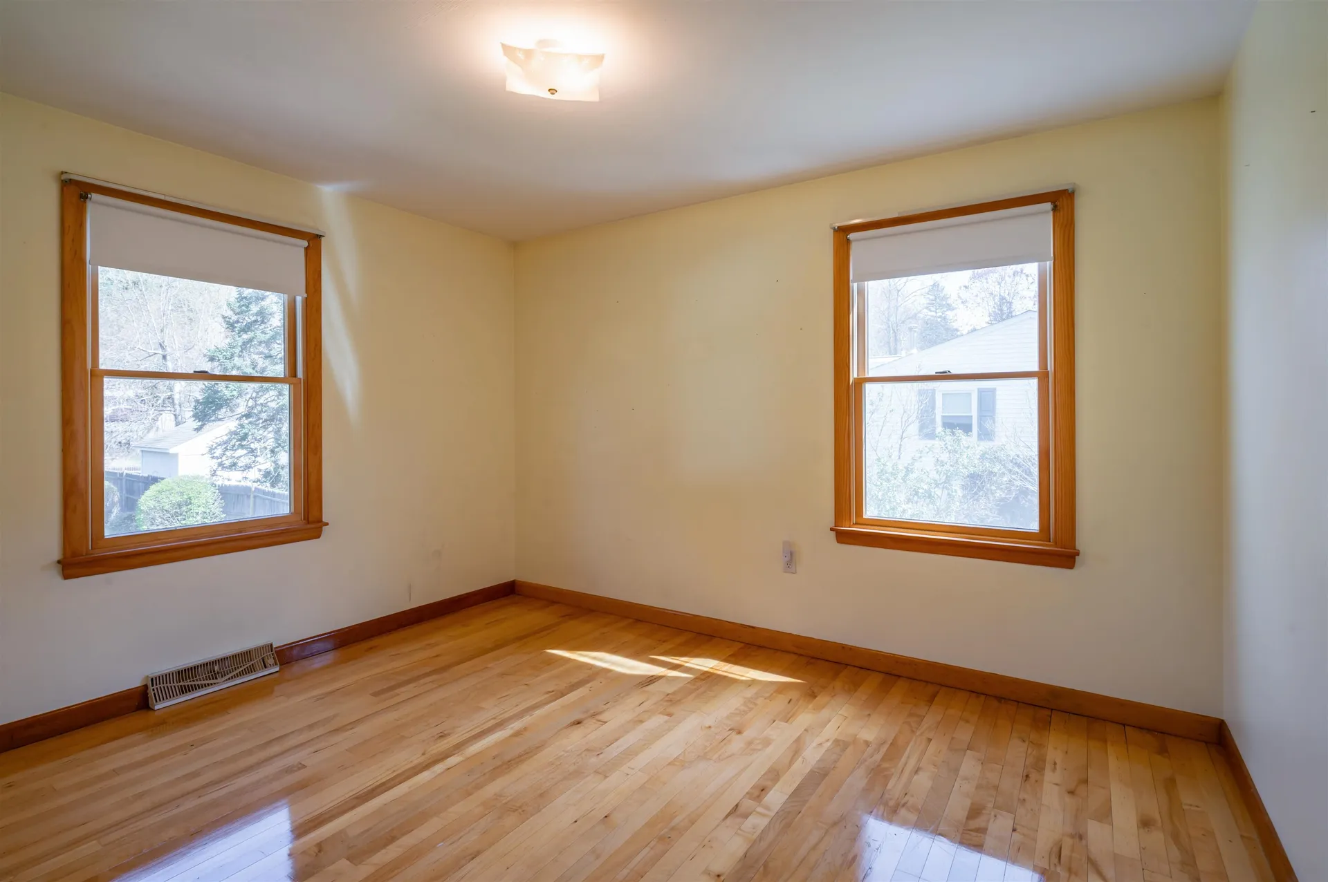 17 Stevens Avenue Merrimack NH 03054