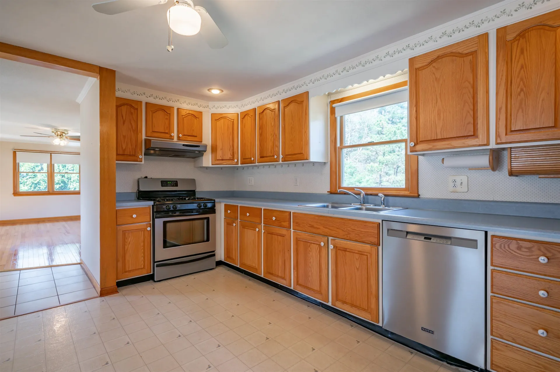 17 Stevens Avenue Merrimack NH 03054