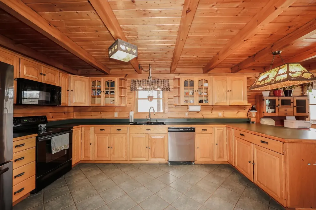 34 Durgin Road Chichester NH 03258