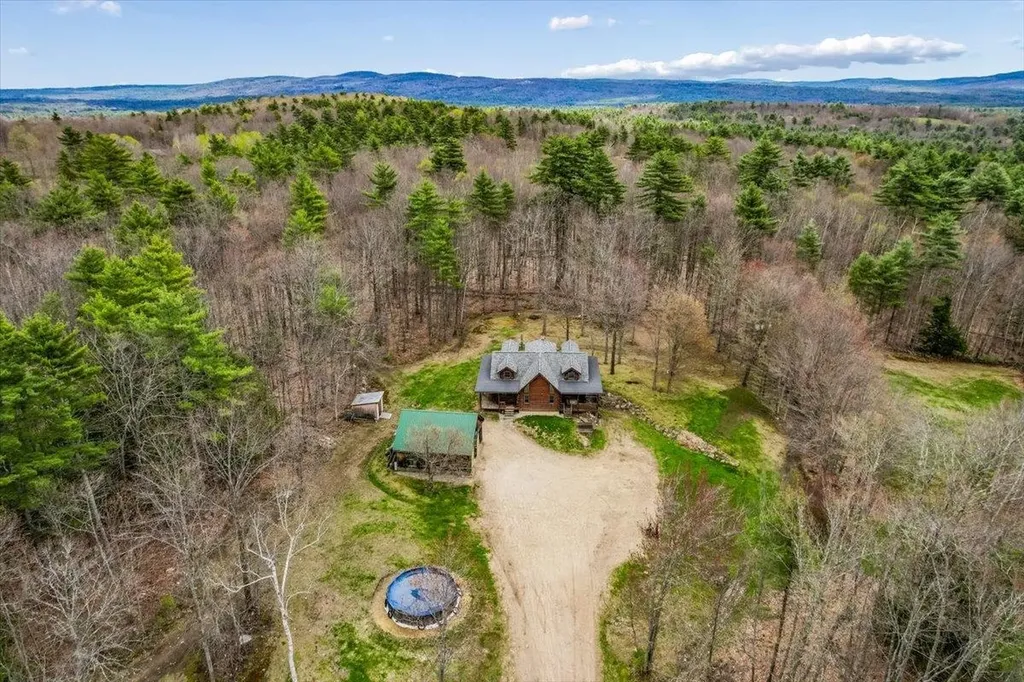 34 Durgin Road Chichester NH 03258