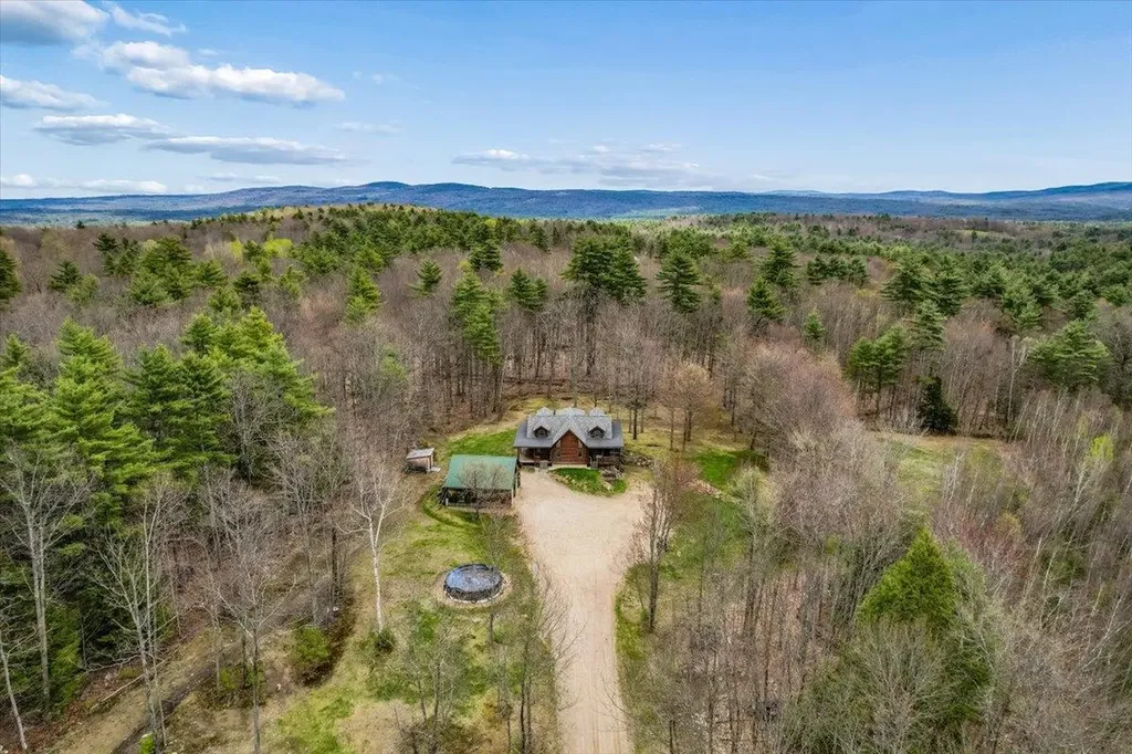 34 Durgin Road Chichester NH 03258