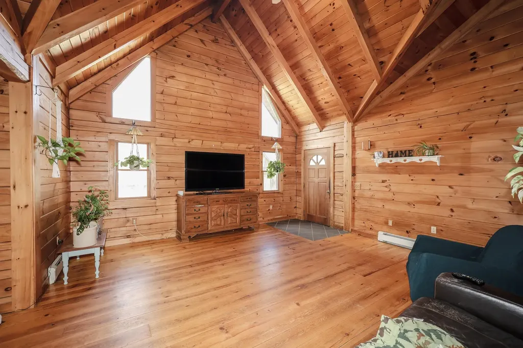 34 Durgin Road Chichester NH 03258